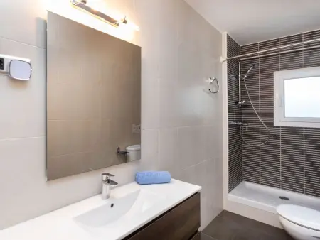 Appartement Santa Cruz à 50m de la plage, Blanes : photo 14