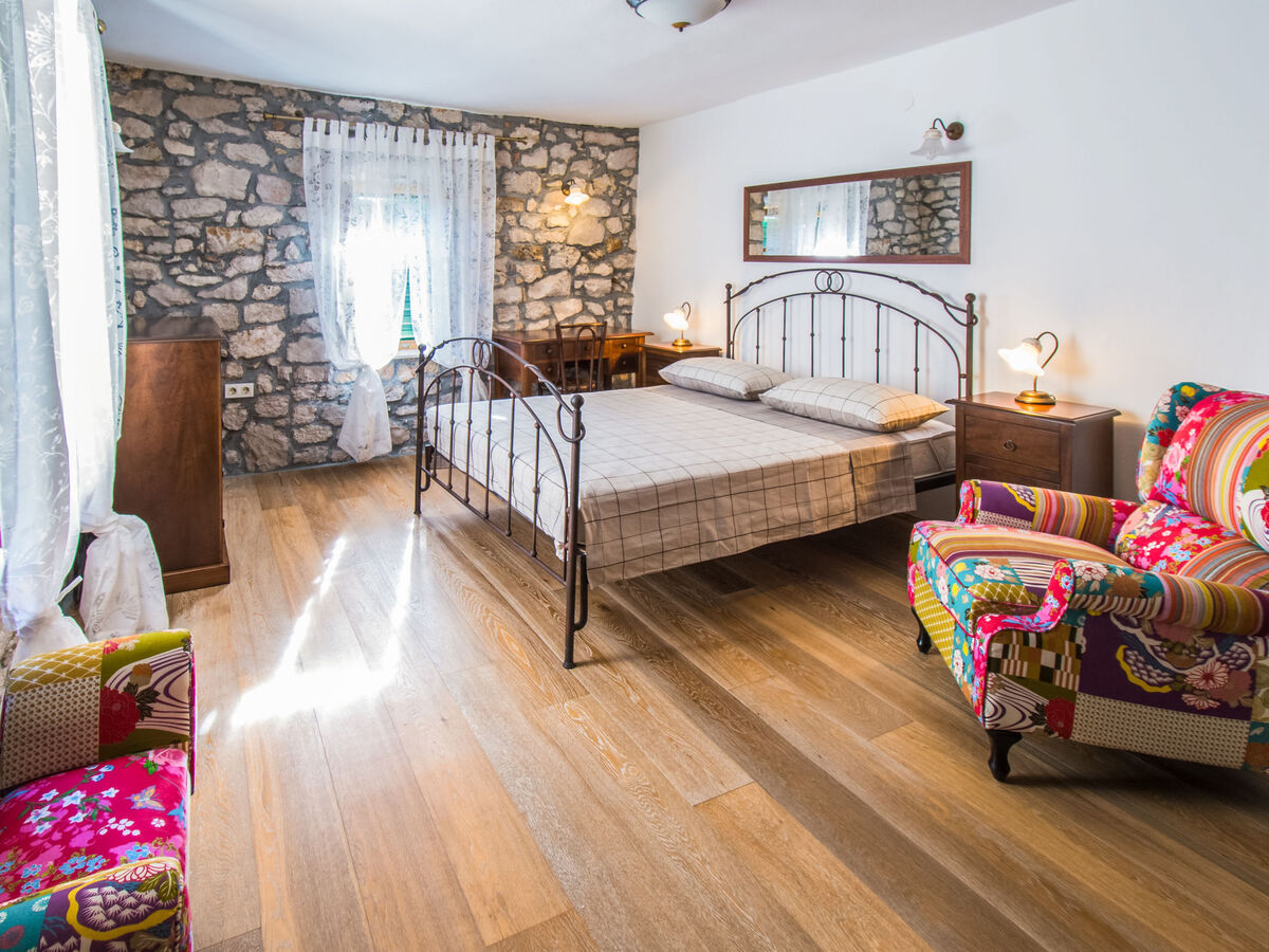 Aleksa, maison 2 chambres à 180 m de la mer - Photo 9