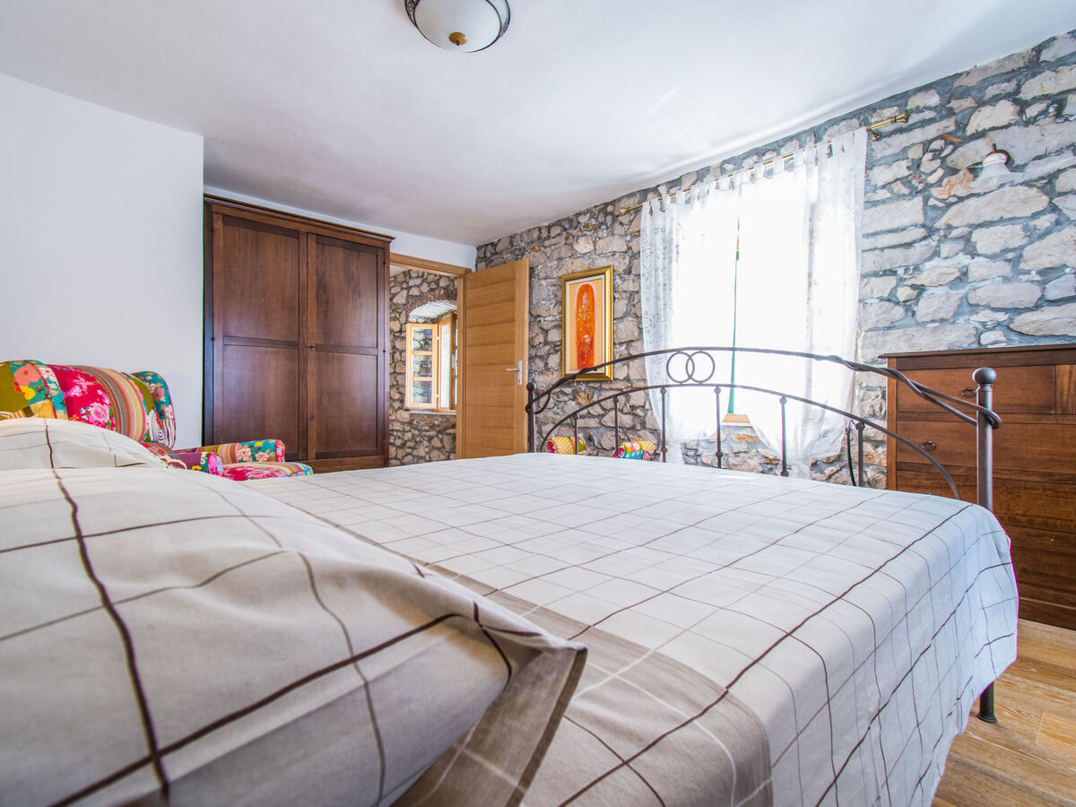 Aleksa, maison 2 chambres à 180 m de la mer - Photo 12