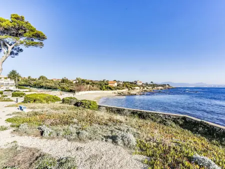 Appartement Saint-Aygulf avec terrasse et vue sur la mer : photo 22