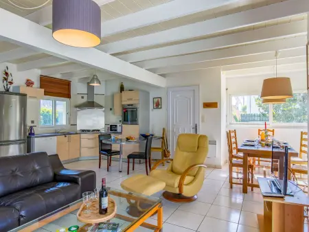 Le Triskell, maison 6 pers. à 200 m de la mer : photo 3