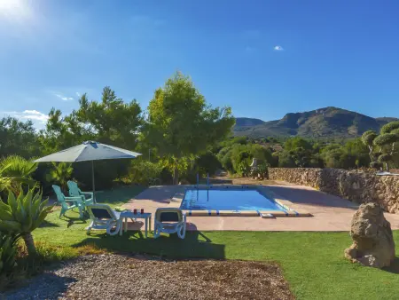 Maison Estrella, piscine et verger à Sant Llorenç des Cardassar : photo 18