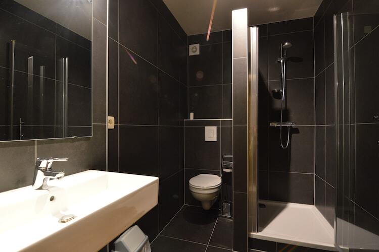 Gîte le Marcourt – Maison 32 pers, 10 ch - Photo 30