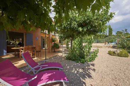 Villa 6 personnes avec piscine privée à Nans-Les-Pins : photo 10