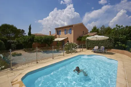 Villa 6 personnes avec piscine privée à Nans-Les-Pins : photo 12