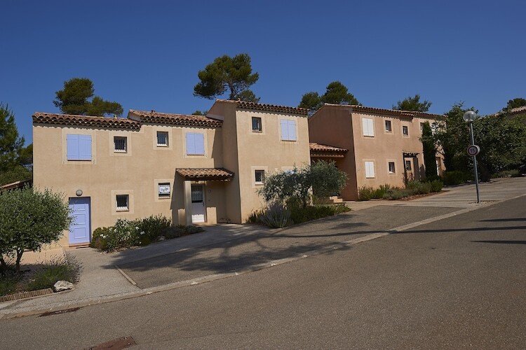 Gîte Le Jardin du Golf – Nans-les-Pins - Photo 16