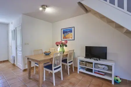 Gîte Le Jardin du Golf – Nans-les-Pins : photo 6