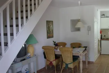 Gîte Le Jardin du Golf – Nans-les-Pins : photo 9