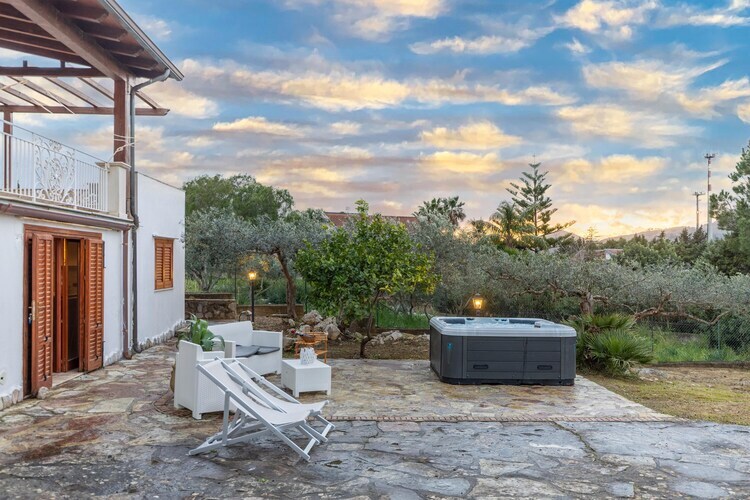Villa La Marmora – Maison 6 personnes avec jardin à Castellammare - Photo 6