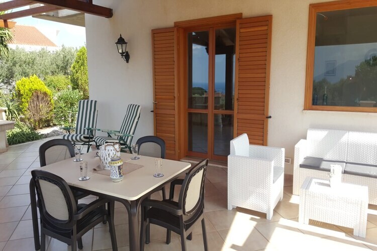 Villa La Marmora – Maison 6 personnes avec jardin à Castellammare - Photo 7