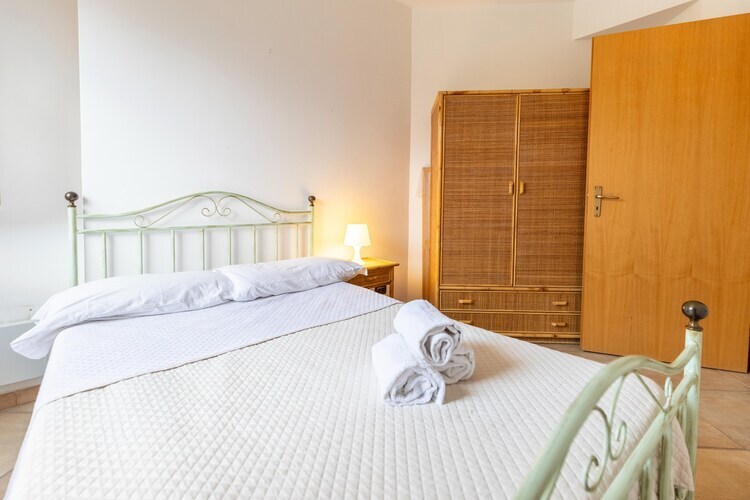 Villa La Marmora – Maison 6 personnes avec jardin à Castellammare - Photo 18