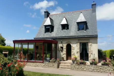 Location maison à Pedernec, Séjour paisible en forêt à Pédernec