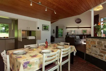 Maison Hexagone, 4 chambres à Stoumont : photo 3