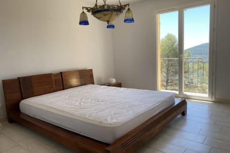 Villa d'Eden à Bagnols en Forêt, piscine débordement - Photo 13