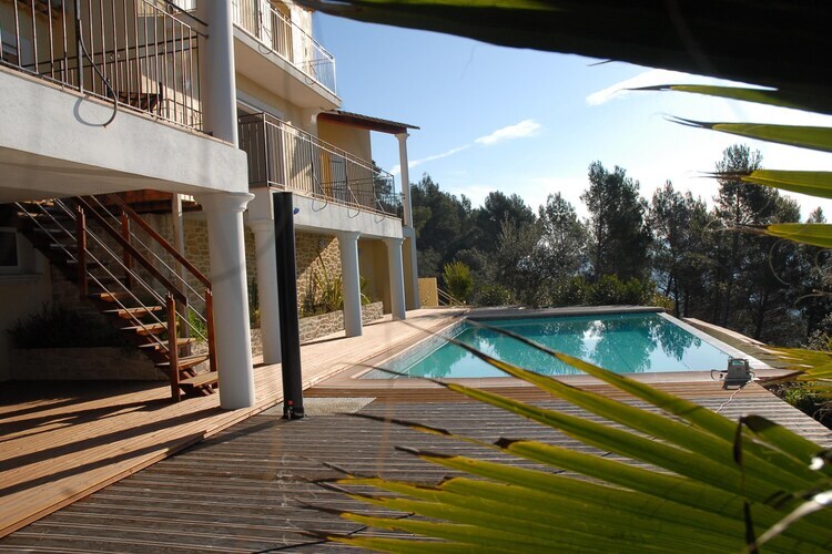 Villa d'Eden à Bagnols en Forêt, piscine débordement - Photo 25