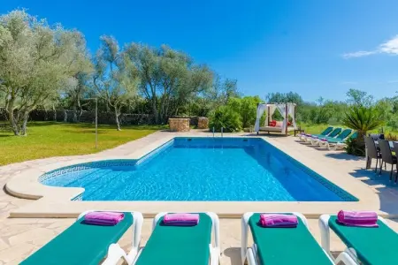 Location villa de vacances à Es Llombards, Illes Balears