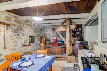 Mulino, gîte moulin du XVIIe siècle à Roccafluvione : photo 2