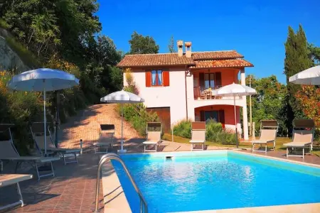 La Panoramica da Stroppa, Villa à Marche avec piscine et vue - Photo 9