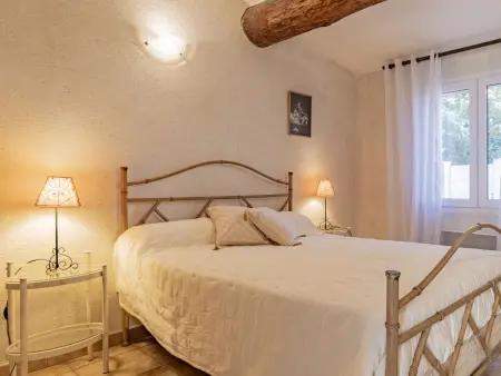Maison Cucuron 6 pers., piscine et pool house à Vaugines : photo 8
