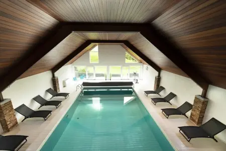 Au fil des saisons, Demeure luxueuse avec piscine chauffée à Aubel - Photo 7