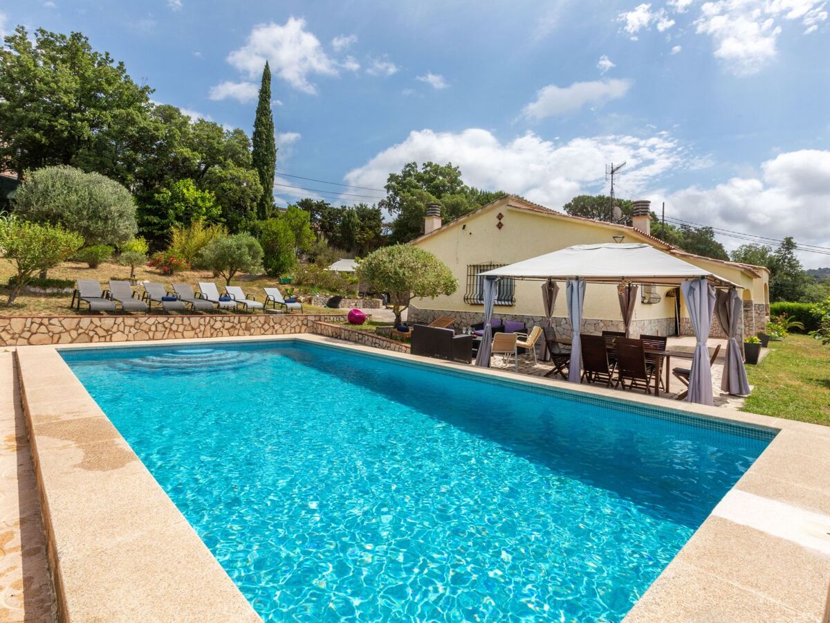 Antem – Maison 4 chambres avec piscine à Lloret de Mar - Photo 1