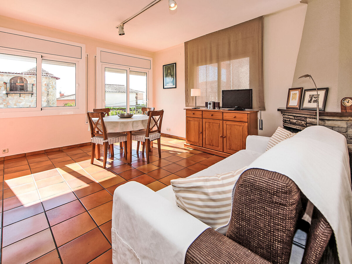 Maison Estiu 4 personnes, jardin 100m² à Pineda de Mar - Photo 2