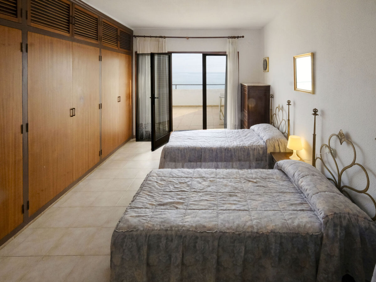 Urb. Maricel – Maison 9 pers., 30 m de la mer - Photo 12