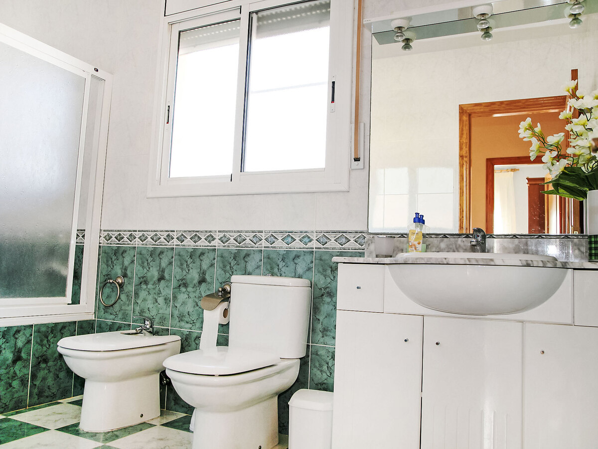 Mestral, maison 4 chambres avec piscine à Alcanar - Photo 14