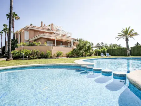 Location appartement à Oliva, Keops