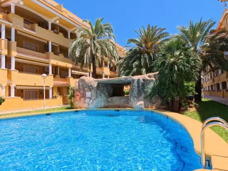 Appartement Cascadas de la Marina à Dénia, vue mer et piscine : photo 8