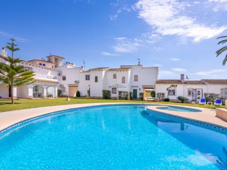 Maison mitoyenne Pueblo Andaluz à Dénia, jardin et piscine : photo 2