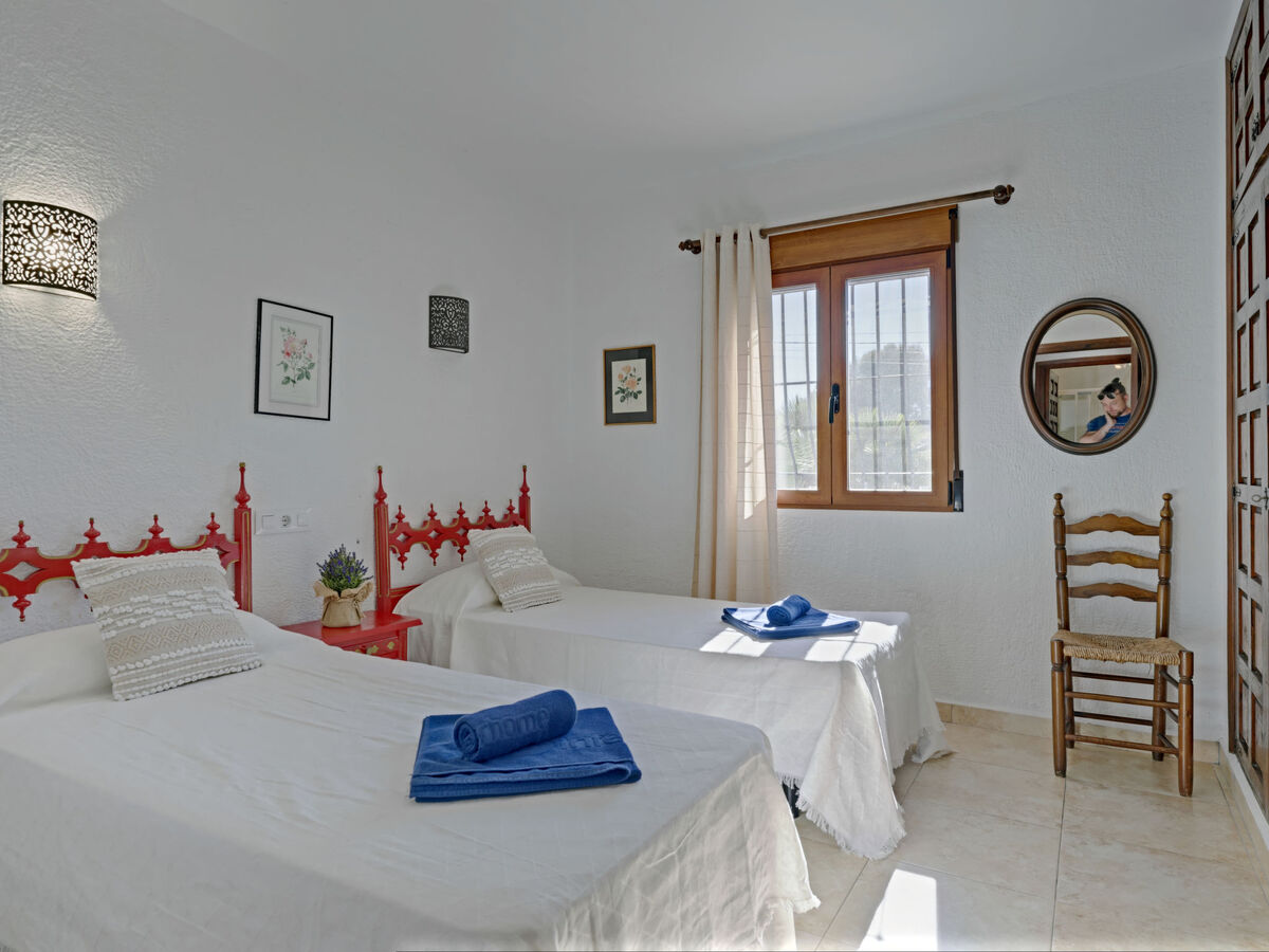 Maison La Concha avec piscine et terrasse toit à Javea - Photo 9