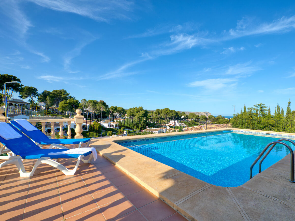 Maison Cap Marti à Javea – piscine et jardin 900 m² - Photo 4