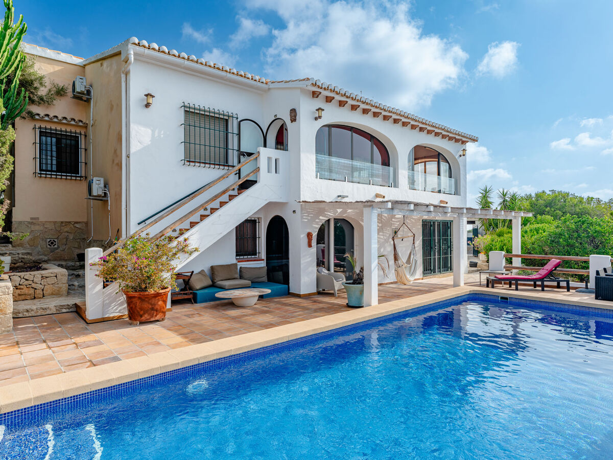 Villa Karima – vue mer, piscine 12 m et jardin 1 000 m² - Photo 1