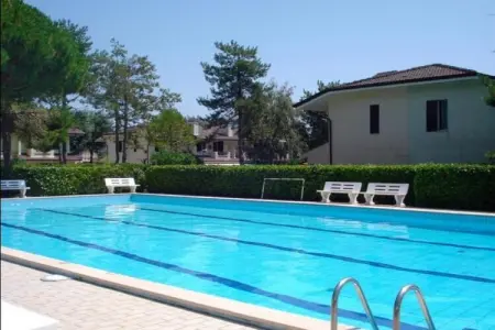Location villa de vacances à Porto Santa Margherita (VE)