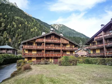 Les Capucins : Apt 2ch balcon sud-ouest, vue montagne : photo 16