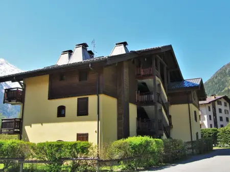 Les Capucins : Apt 2ch balcon sud-ouest, vue montagne : photo 17