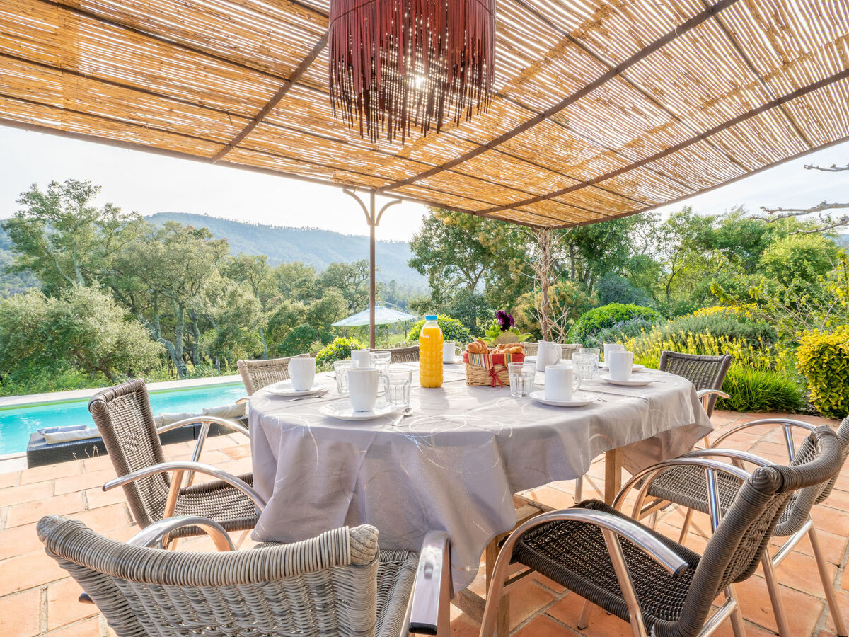 Maison Serapias - 9 pers., piscine et 10 000 m² à Cogolin - Photo 5