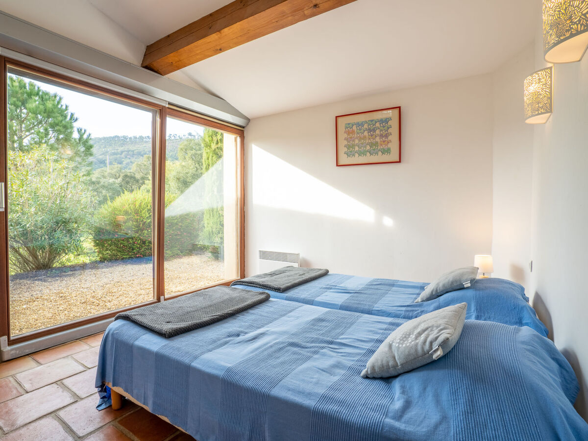 Maison Serapias - 9 pers., piscine et 10 000 m² à Cogolin - Photo 22