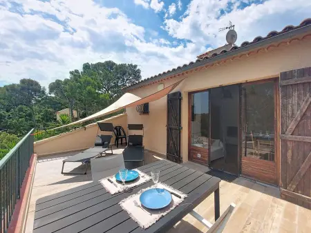 Le Colibri - Studio 27 m² avec terrasse à Six-Fours : photo 2