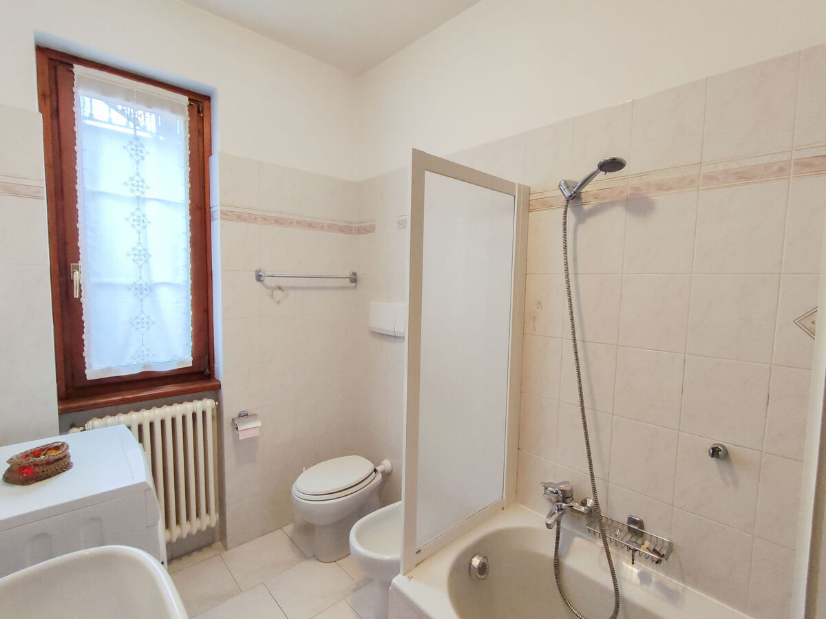 Appartement La Trave, vue panoramique lac et montagnes - Photo 24