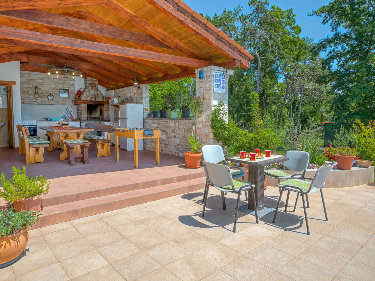 Maison Kos à Labin : 6 chambres, piscine privée - Photo 3