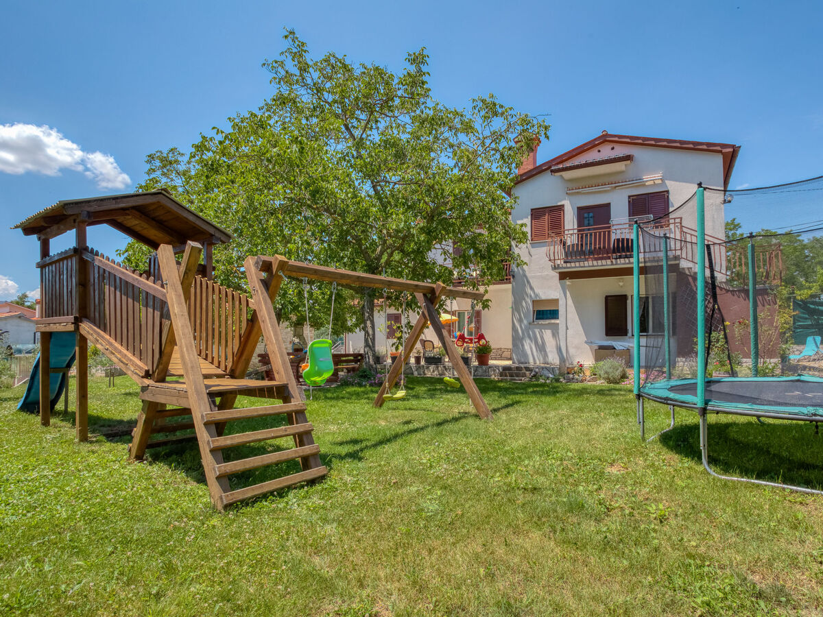 Maison Kos à Labin : 6 chambres, piscine privée - Photo 8