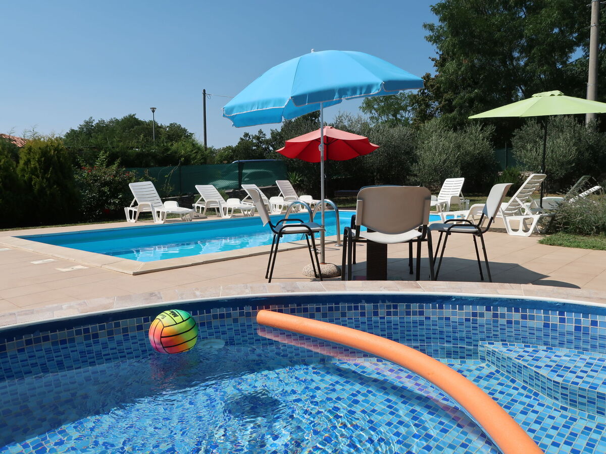 Maison Kos à Labin : 6 chambres, piscine privée - Photo 11