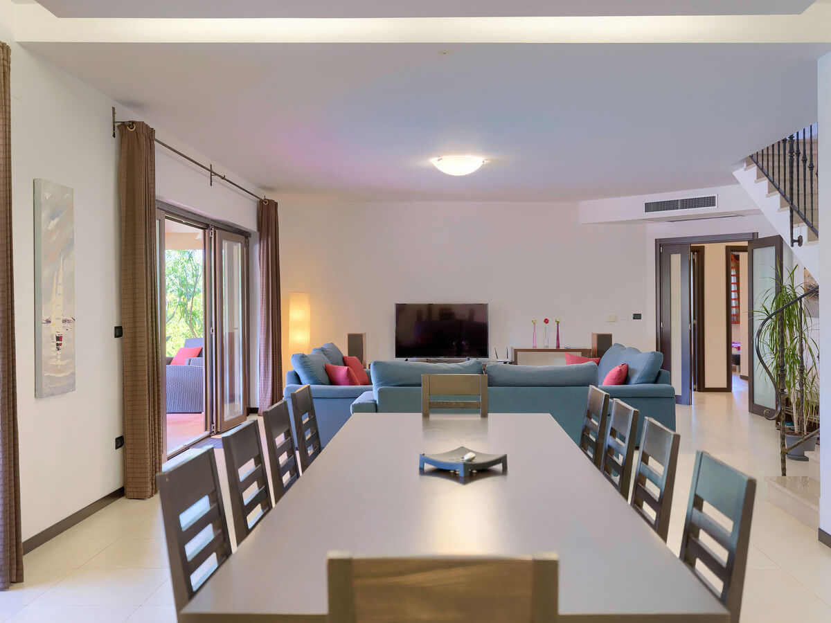 Maison Andrea avec piscine chauffée à Pula - Photo 12