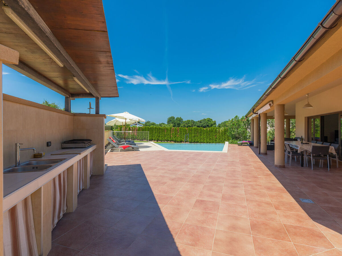 Maison Andrea avec piscine chauffée à Pula - Photo 54