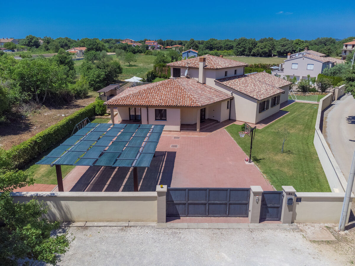 Maison Andrea avec piscine chauffée à Pula - Photo 69