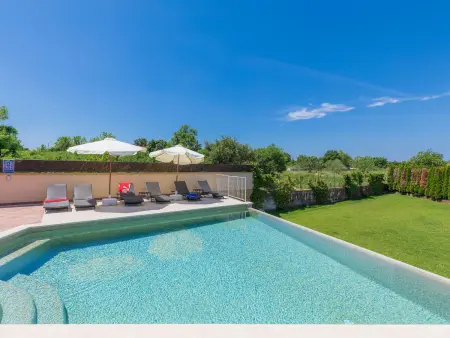 Maison Andrea avec piscine chauffée à Pula : photo 6