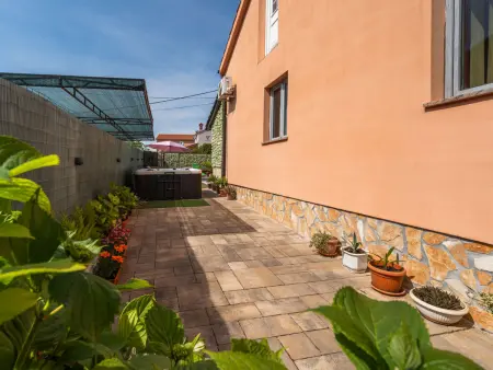 Maison Ana à Malinska, piscine chauffée et mer à 3 km : photo 46