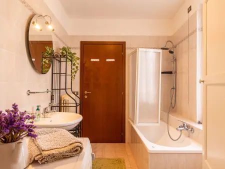 Ca del Bernardin, appartement 8 pers. à Castelveccana : photo 20